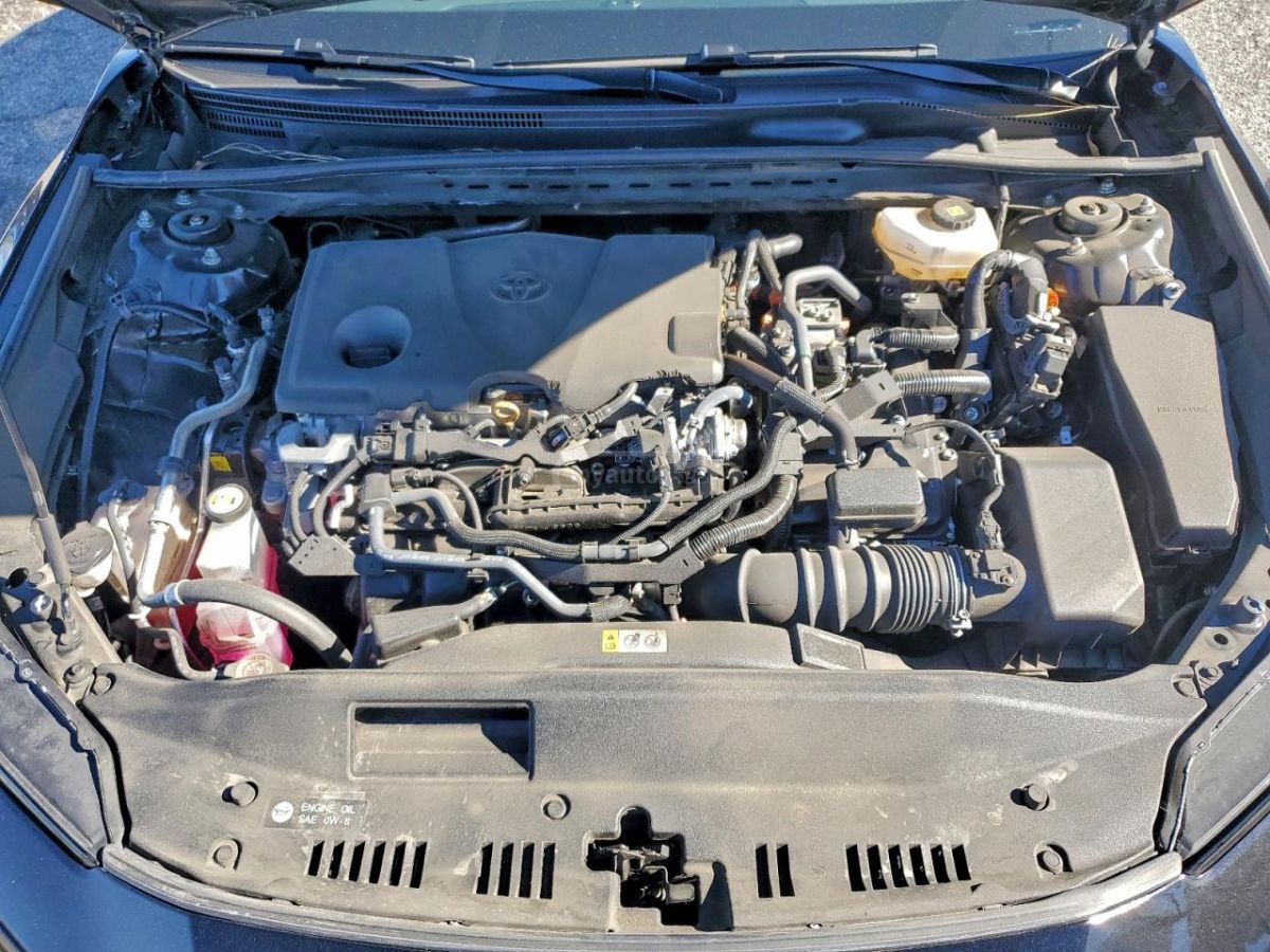 Toyota Camry - фото 11