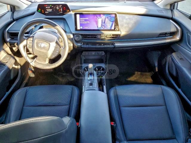 Toyota Prius - фото 5