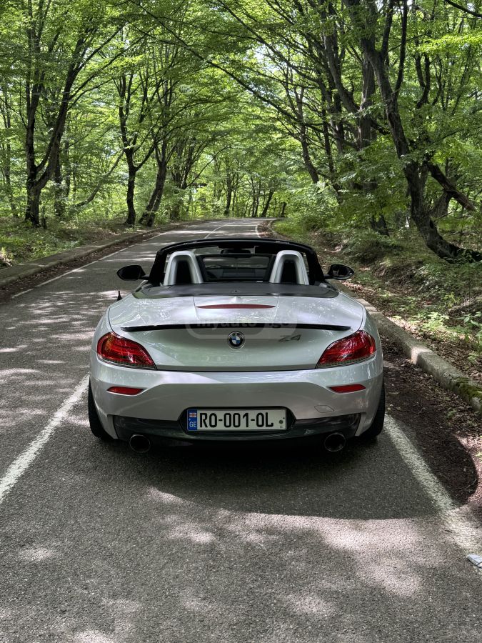 BMW Z4 - фото 2