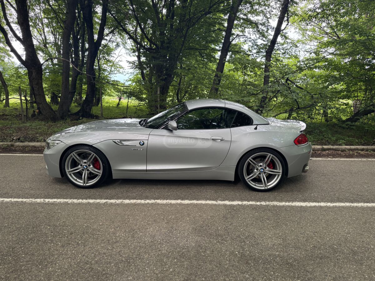 BMW Z4 - фото 8