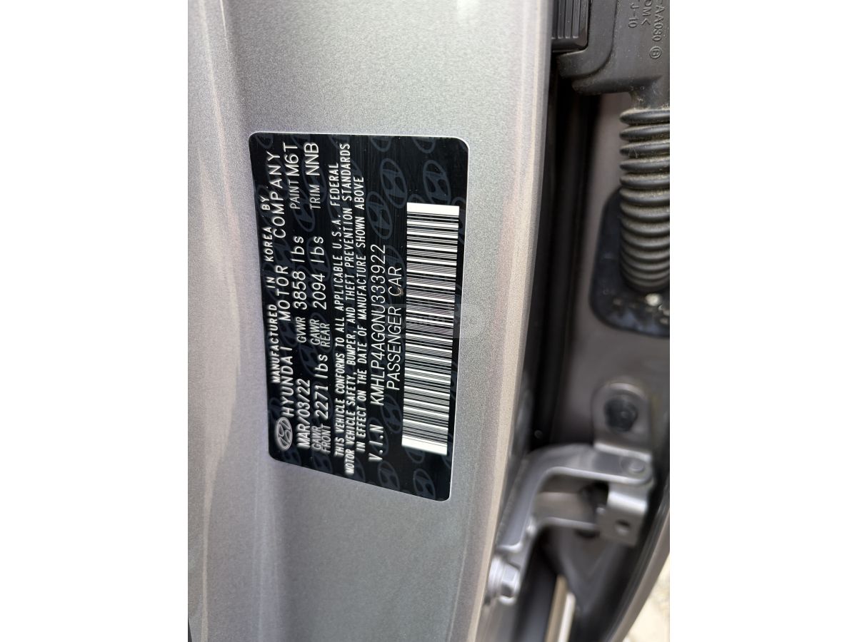 Hyundai Elantra - фото 14