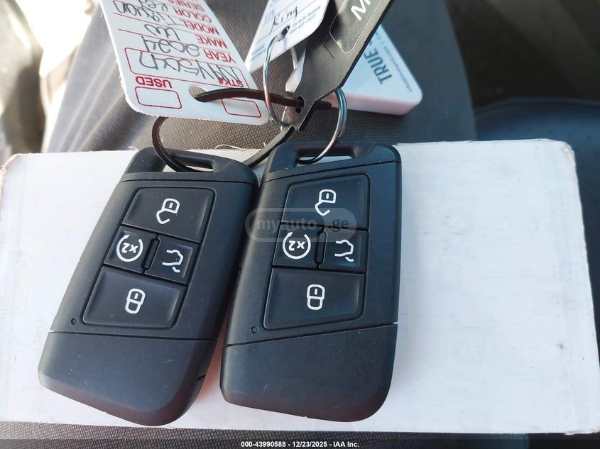 Volkswagen Tiguan 2024 — миниатюра 10