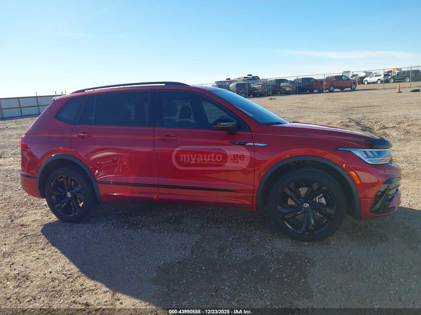 Volkswagen Tiguan 2024 — миниатюра 12