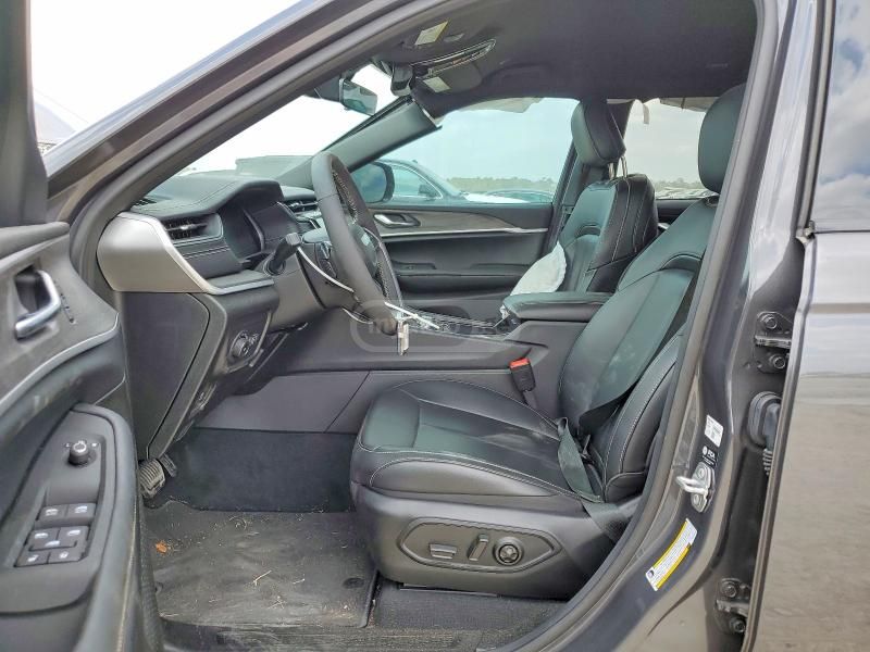 Jeep Grand Cherokee 2025 — миниатюра 12