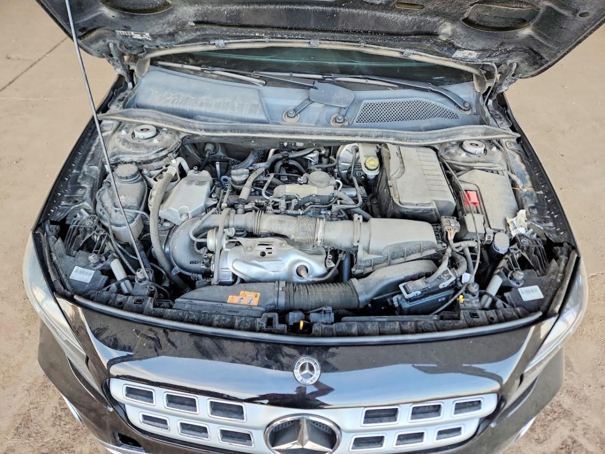 Mercedes-Benz GLA 250 - фото 11