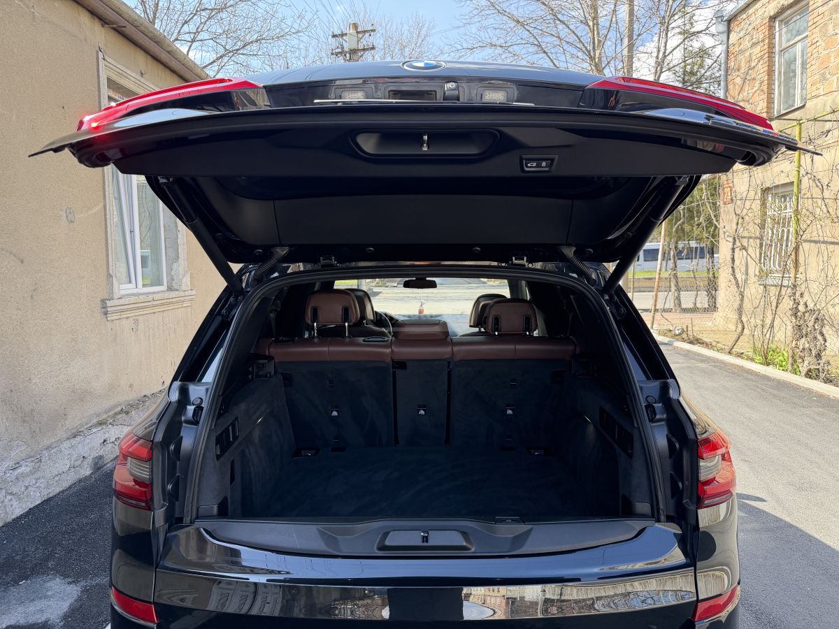 BMW X5 - фото 13