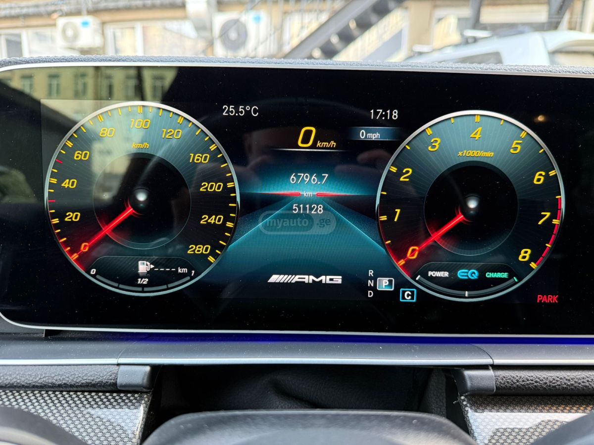 Mercedes-Benz GLE 53 - фото 8