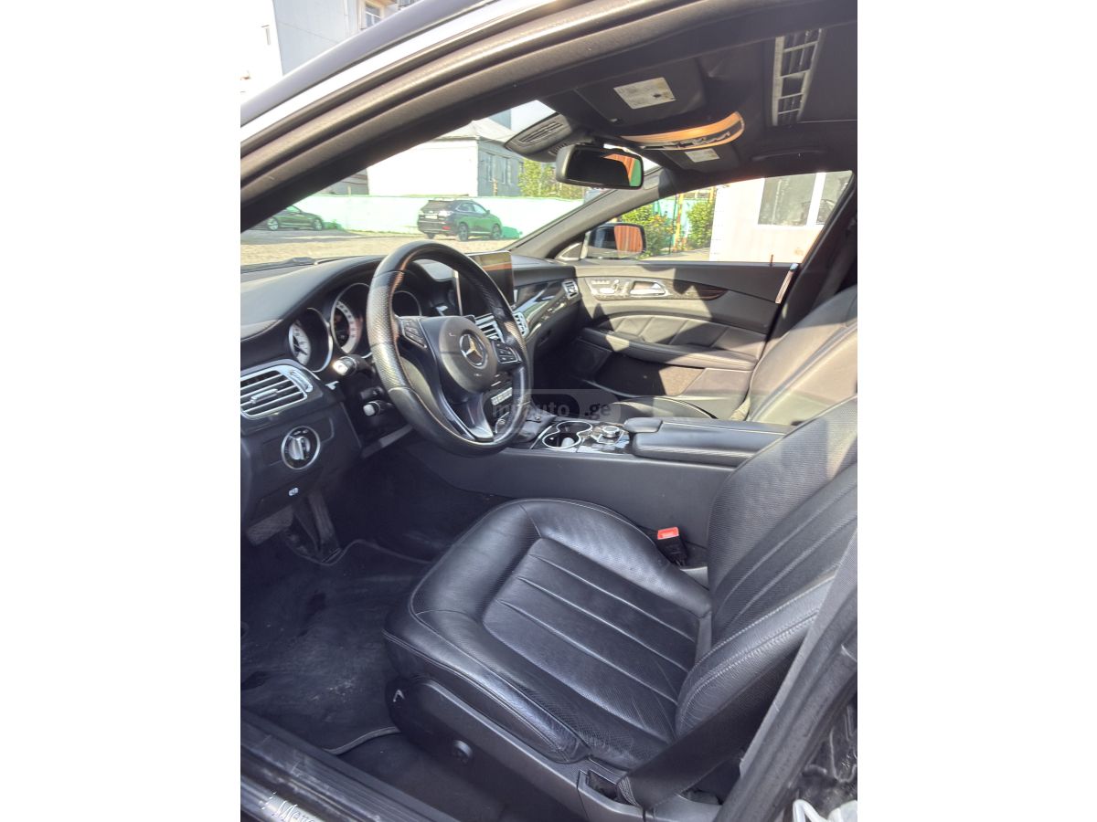 Mercedes-Benz CLS 400 - фото 11