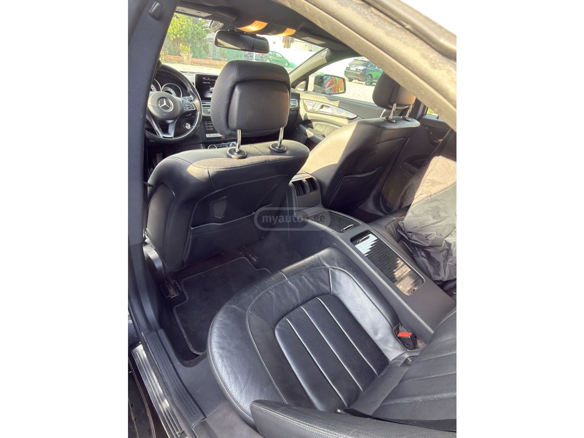 Mercedes-Benz CLS 400 - фото 12