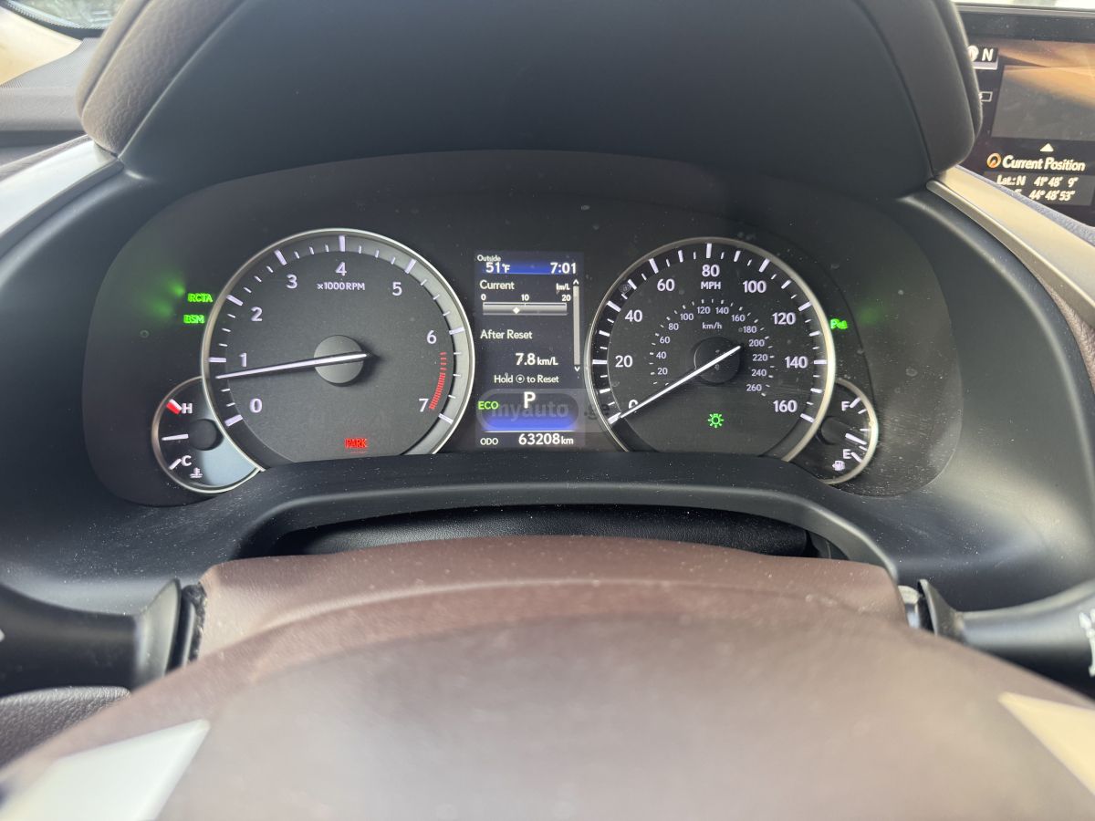 Lexus RX 350 - фото 7