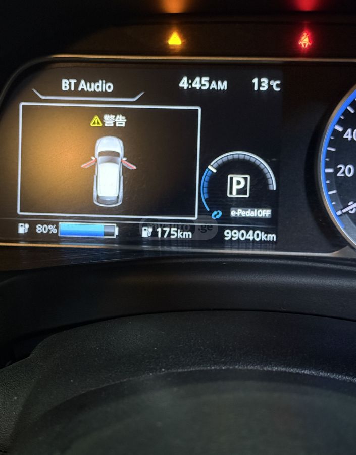 Nissan Leaf - фото 11