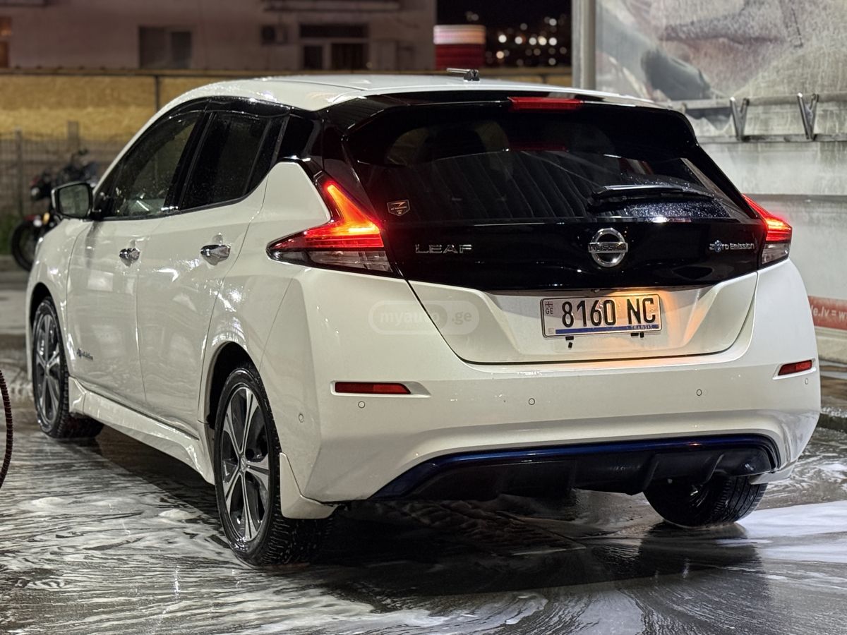 Nissan Leaf - фото 3