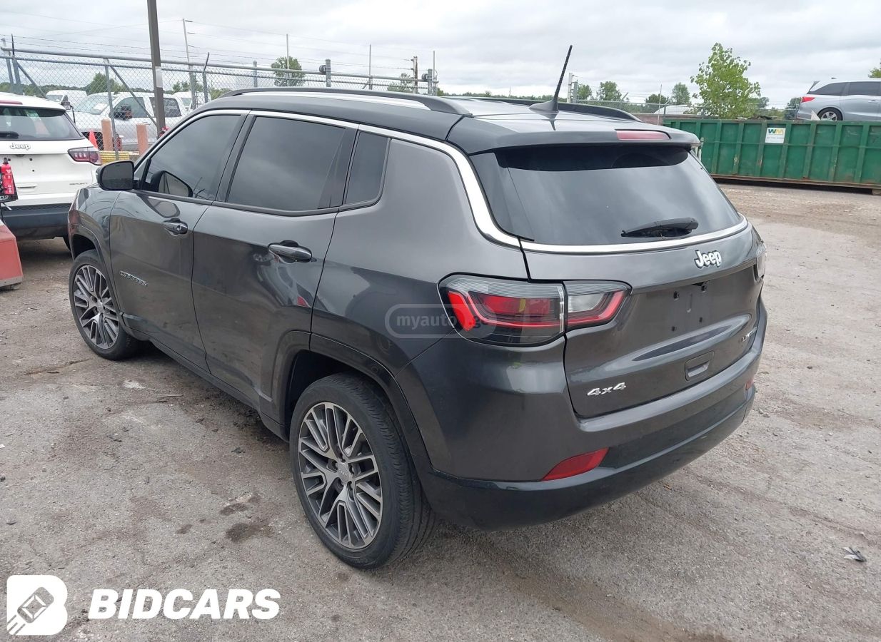 Jeep Limited 4dr 4x4 Automatic — миниатюра 3