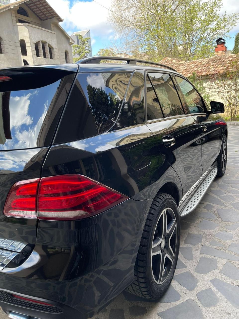 Mercedes-Benz GLE 350 - фото 3