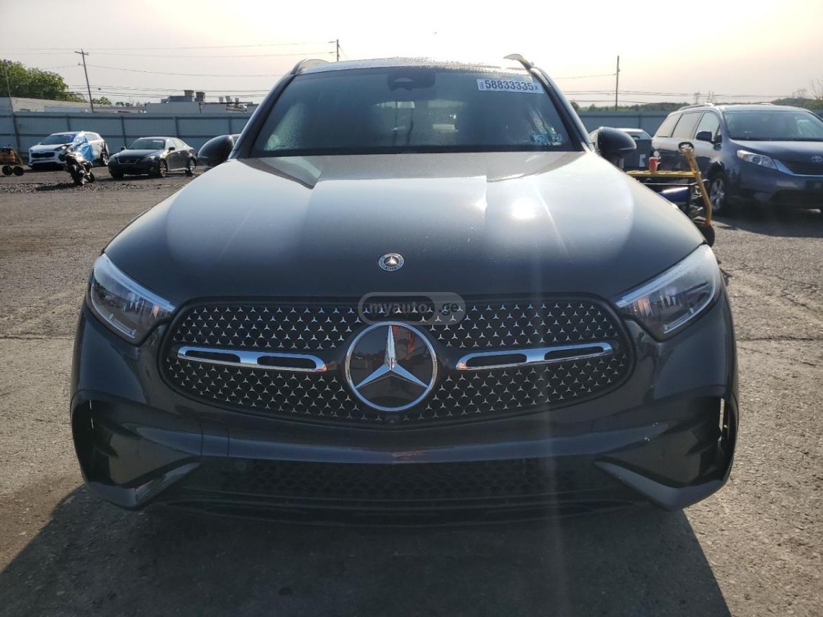 Mercedes-Benz Base GLC 300 4dr All Wheel Dri — миниатюра 12