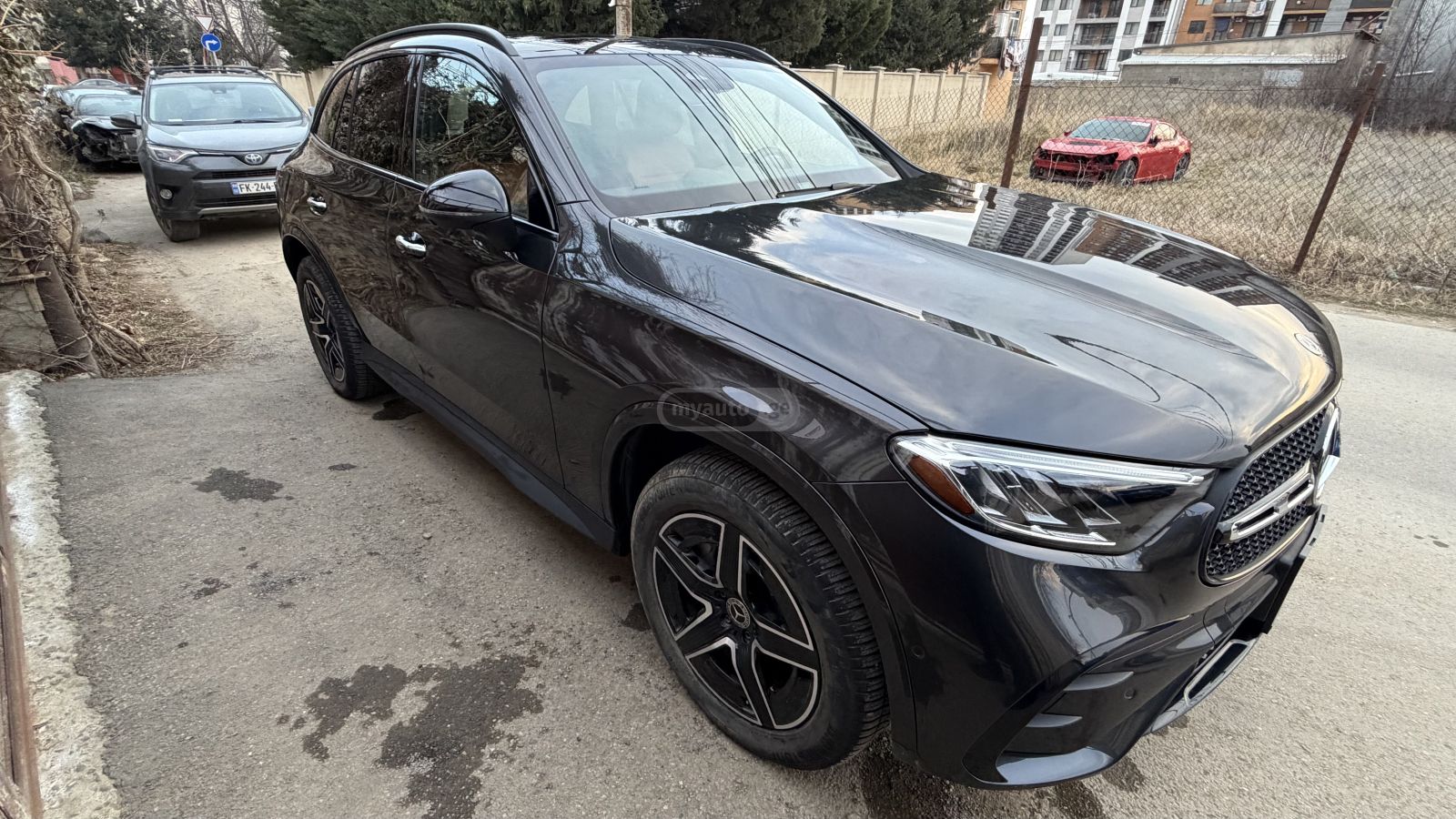 Mercedes-Benz Base GLC 300 4dr All Wheel Dri — миниатюра 7