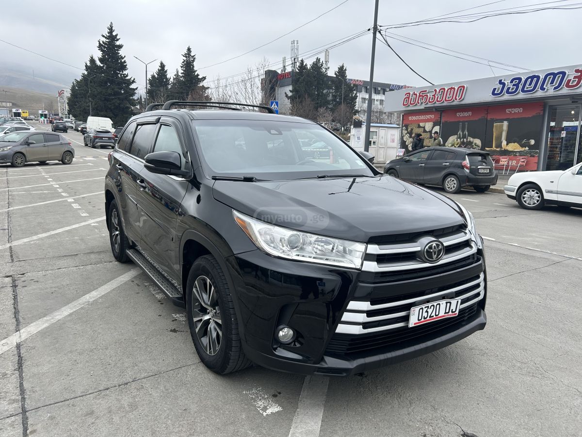 Toyota Highlander - фото 6