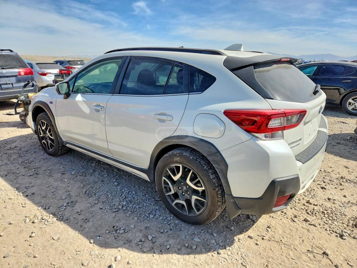 Subaru Crosstrek - фото 2