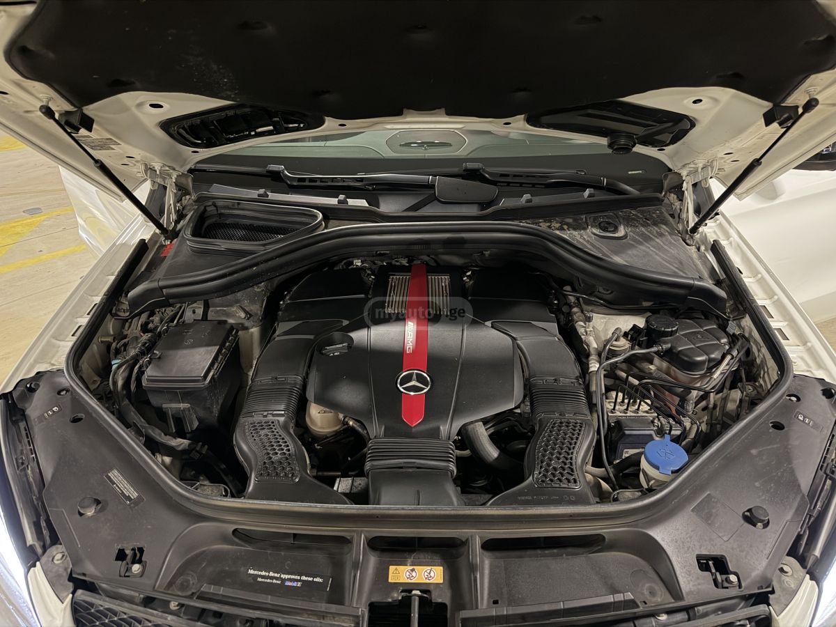Mercedes-Benz GLE 43 AMG - фото 13