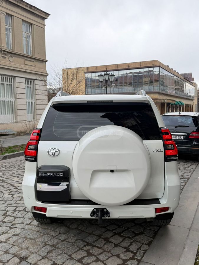 Toyota Land Cruiser Prado - фото 4