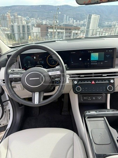 Hyundai limited hybrid — миниатюра 12