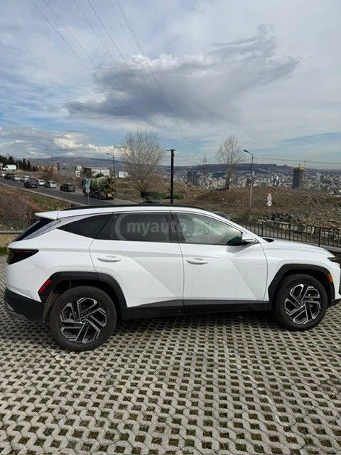 Hyundai limited hybrid — миниатюра 2