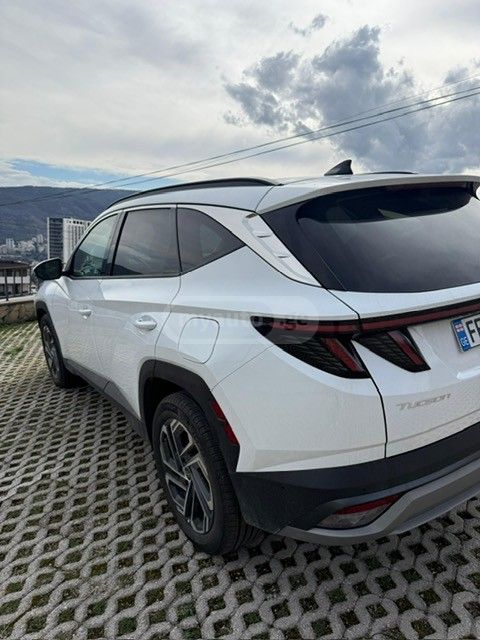 Hyundai limited hybrid — миниатюра 6