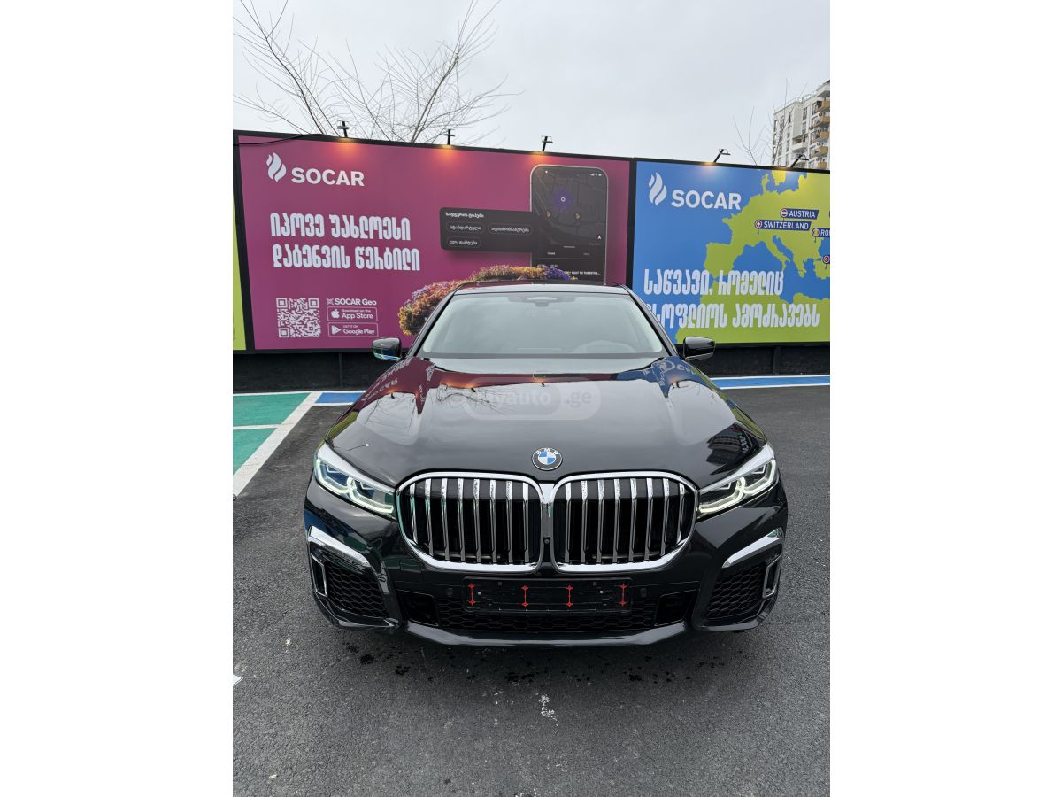 BMW 740 - фото 1