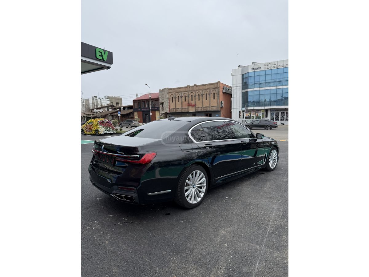 BMW 740 - фото 9