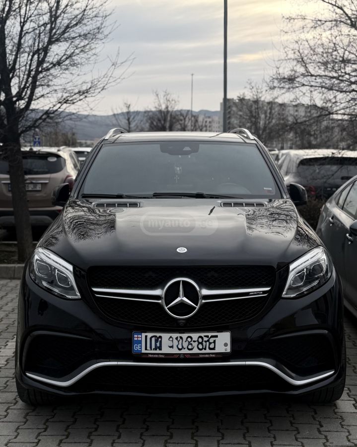 Mercedes-Benz GLE 350 - фото 1