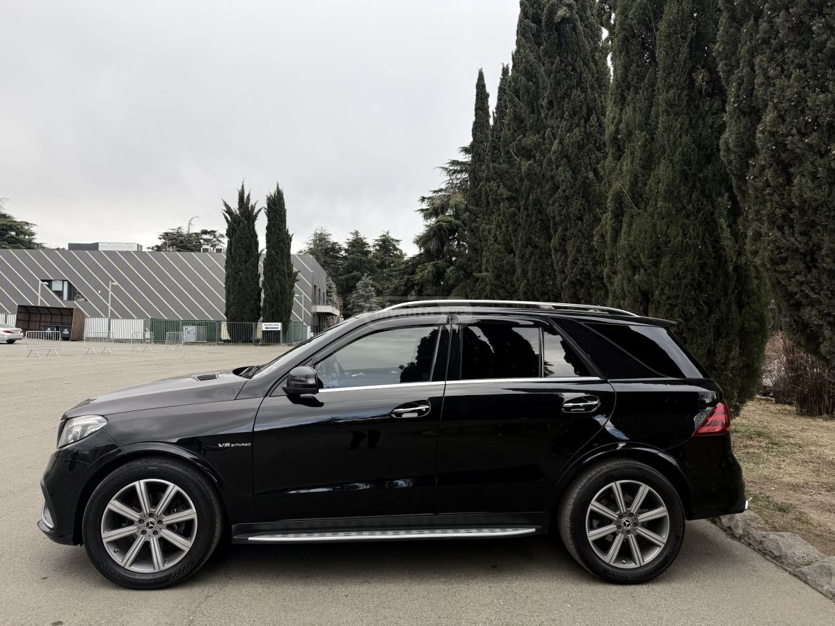 Mercedes-Benz GLE 350 - фото 2