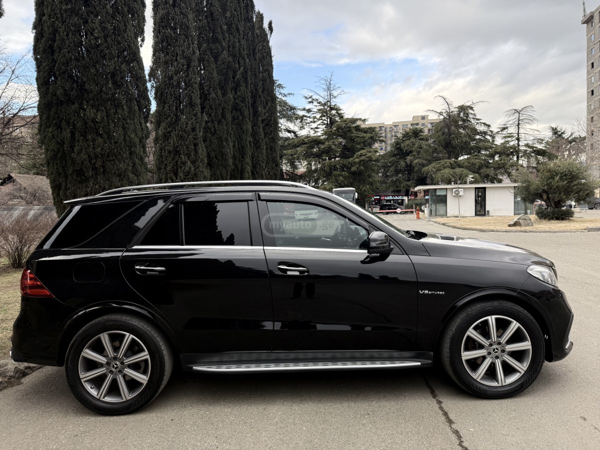 Mercedes-Benz GLE 350 - фото 6