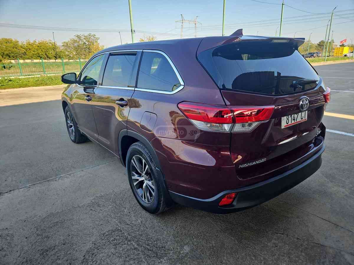 Toyota Highlander - фото 12