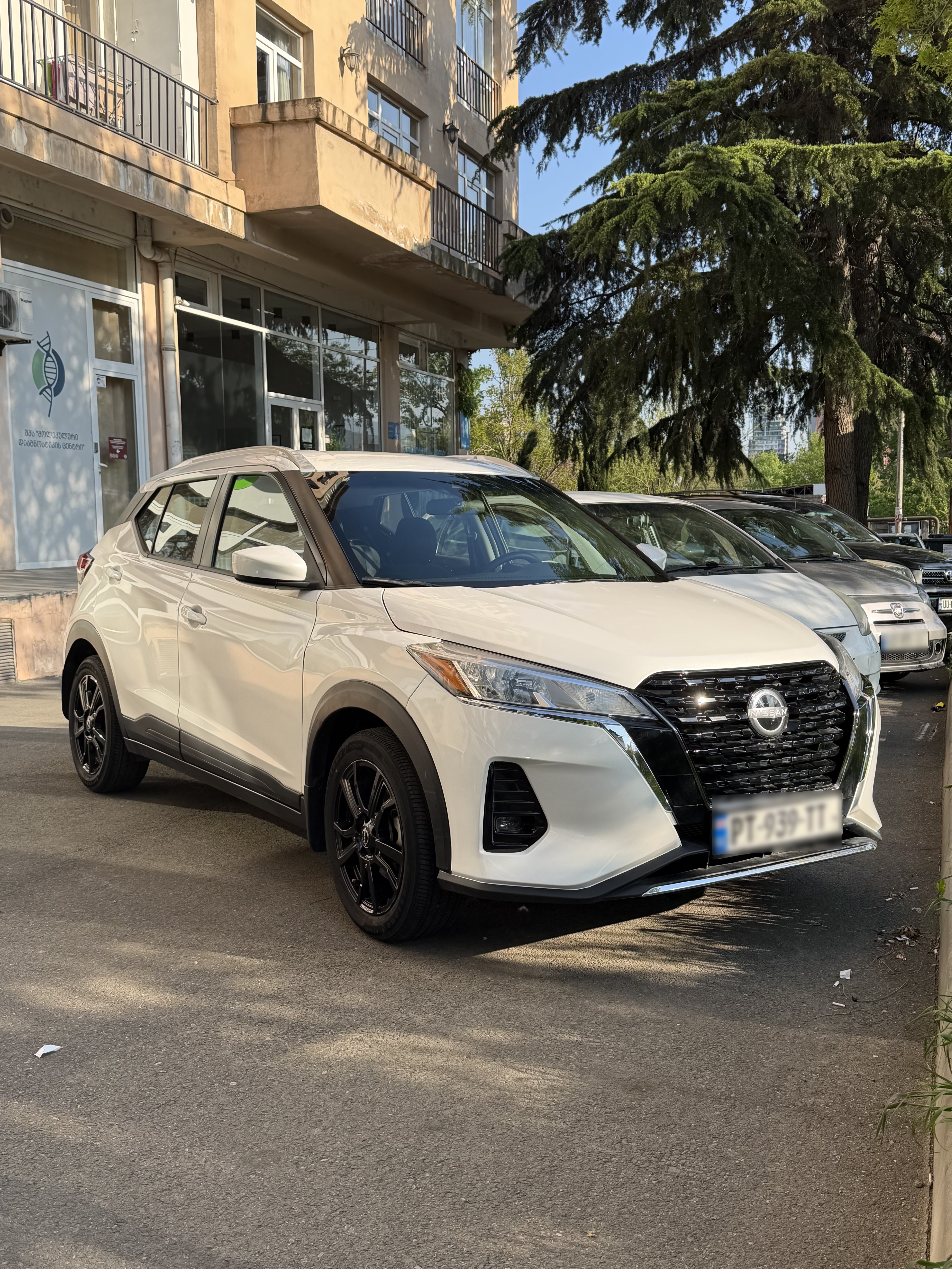 Nissan Kicks - фото 1