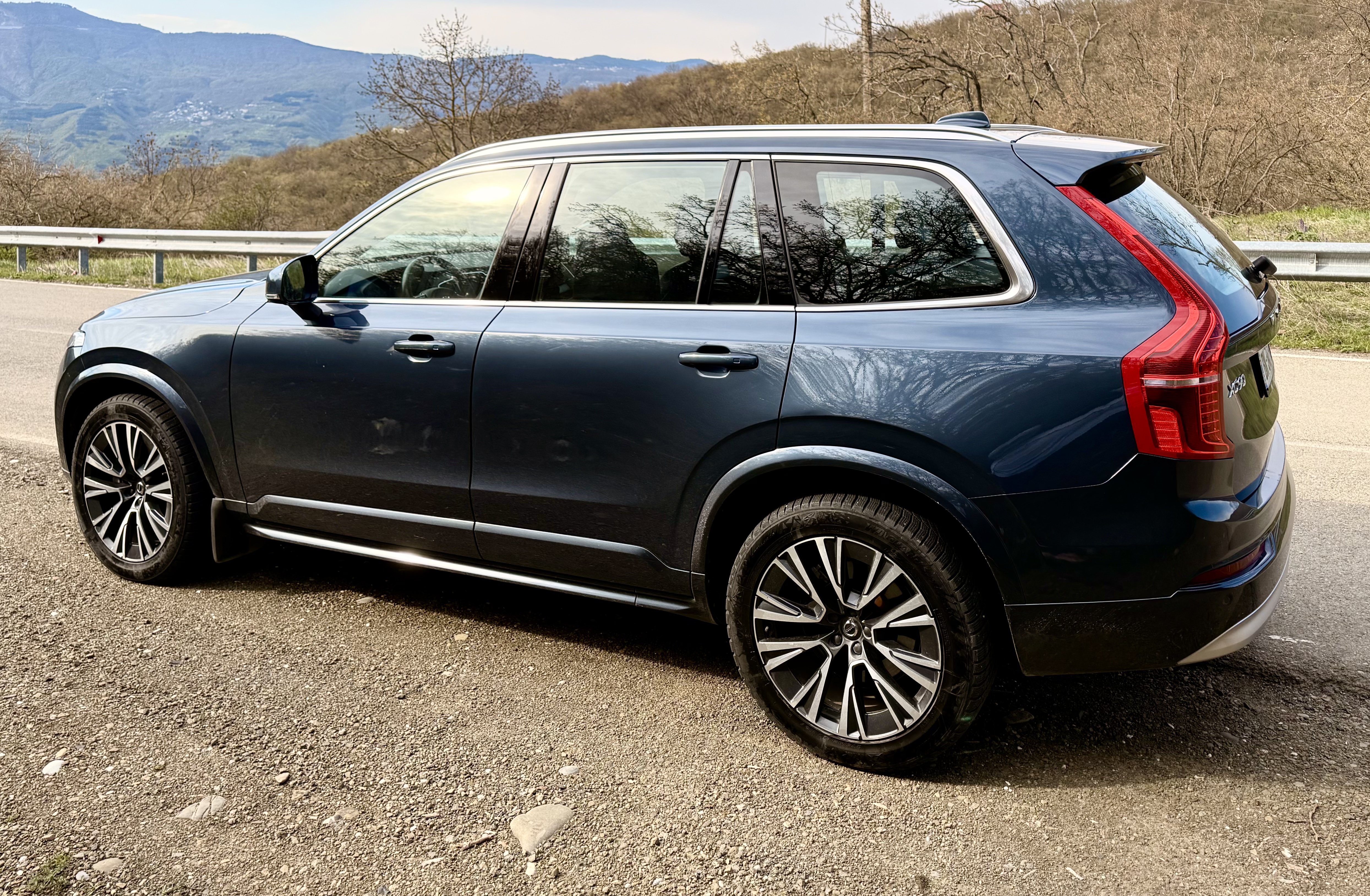 Volvo XC 90 - фото 3