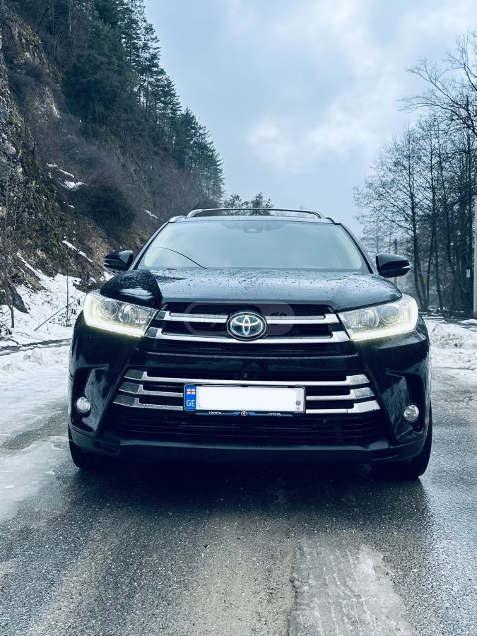 Toyota Highlander - фото 3
