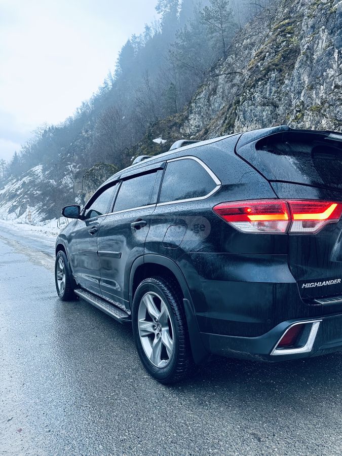 Toyota Highlander - фото 6