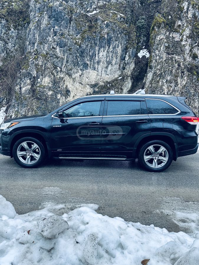 Toyota Highlander - фото 7
