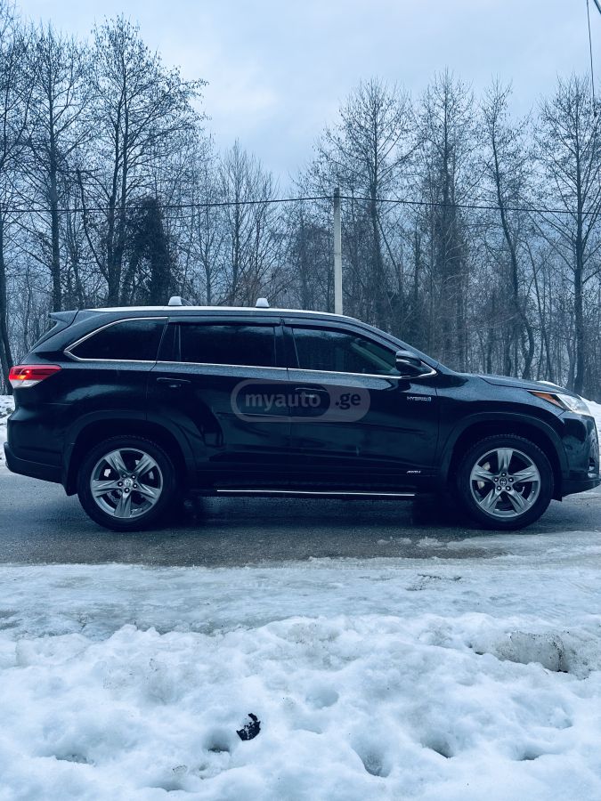 Toyota Highlander - фото 8