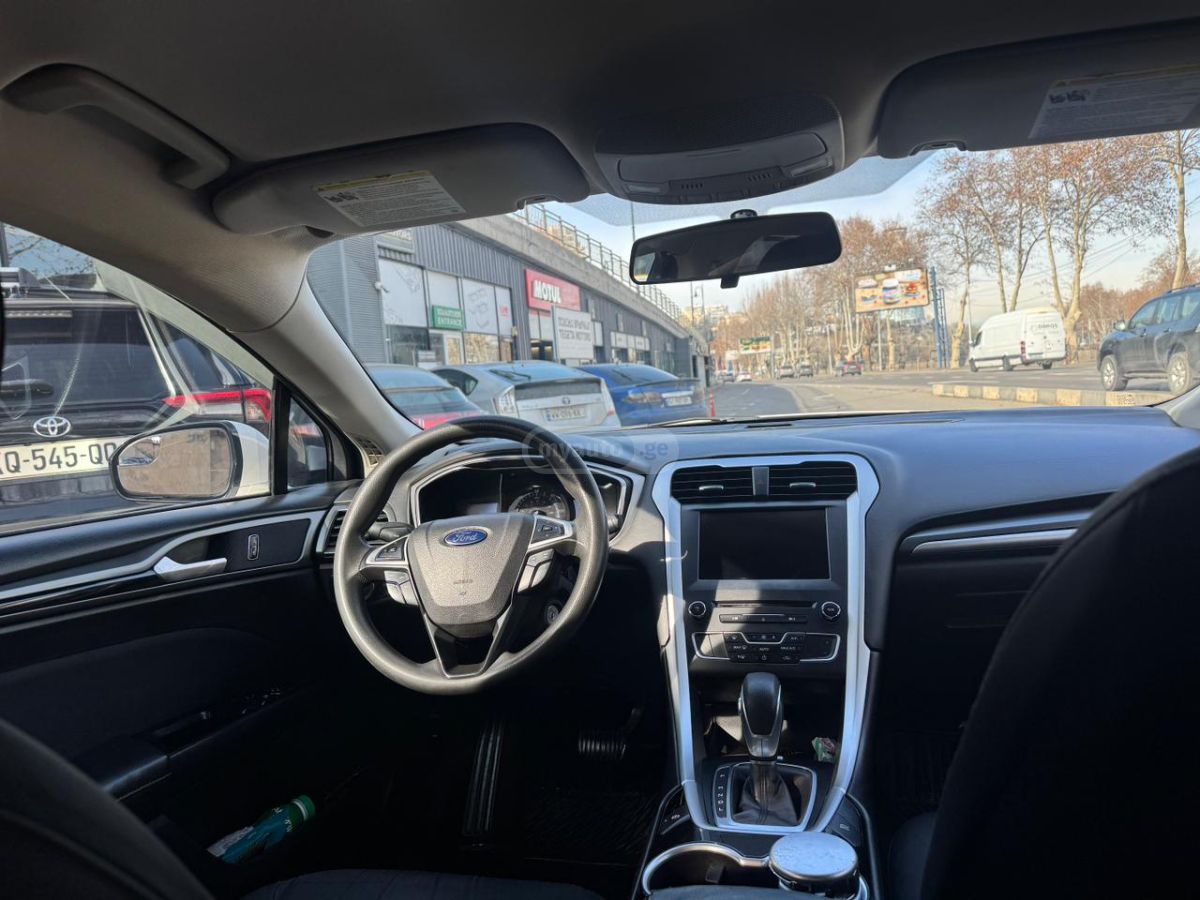 Ford Fusion - фото 5