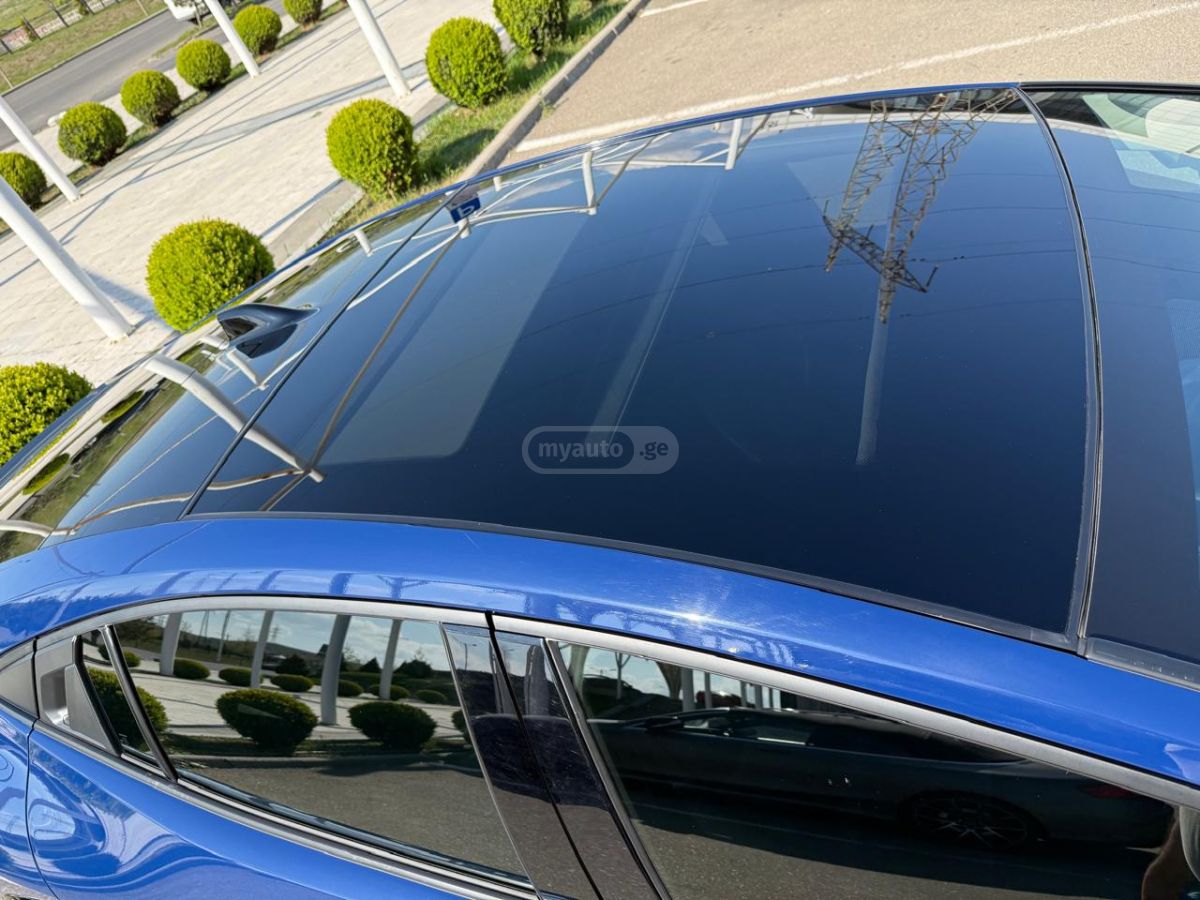 Toyota Prius - фото 4