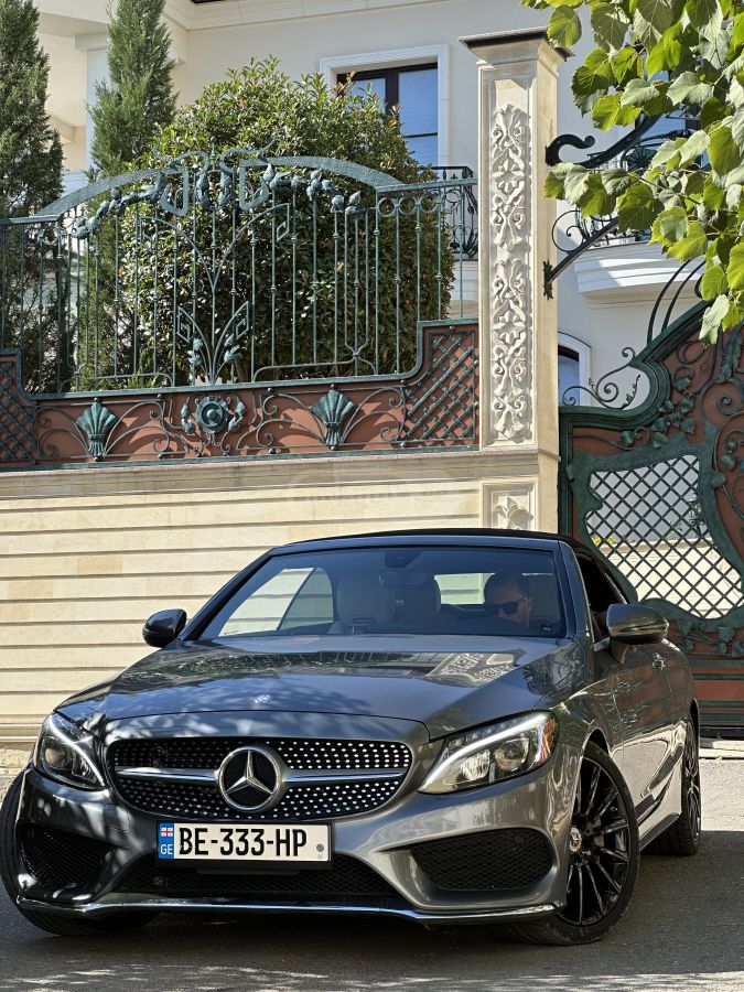 Mercedes-Benz C 300 - фото 1