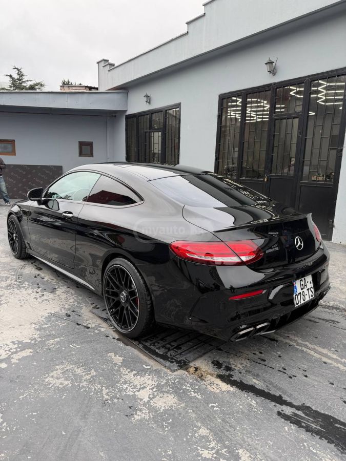 Mercedes-Benz C 300 - фото 4