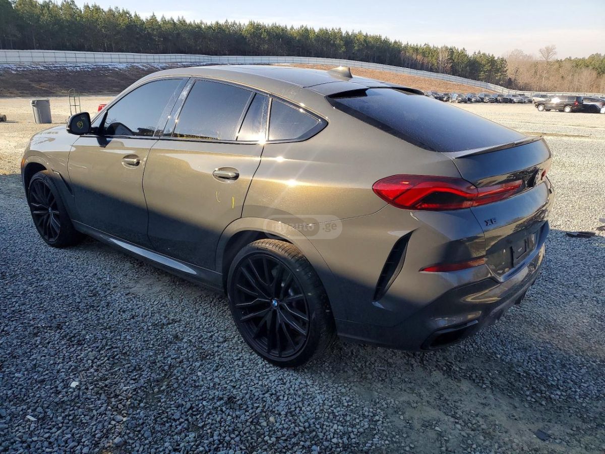 BMW X6 - фото 2