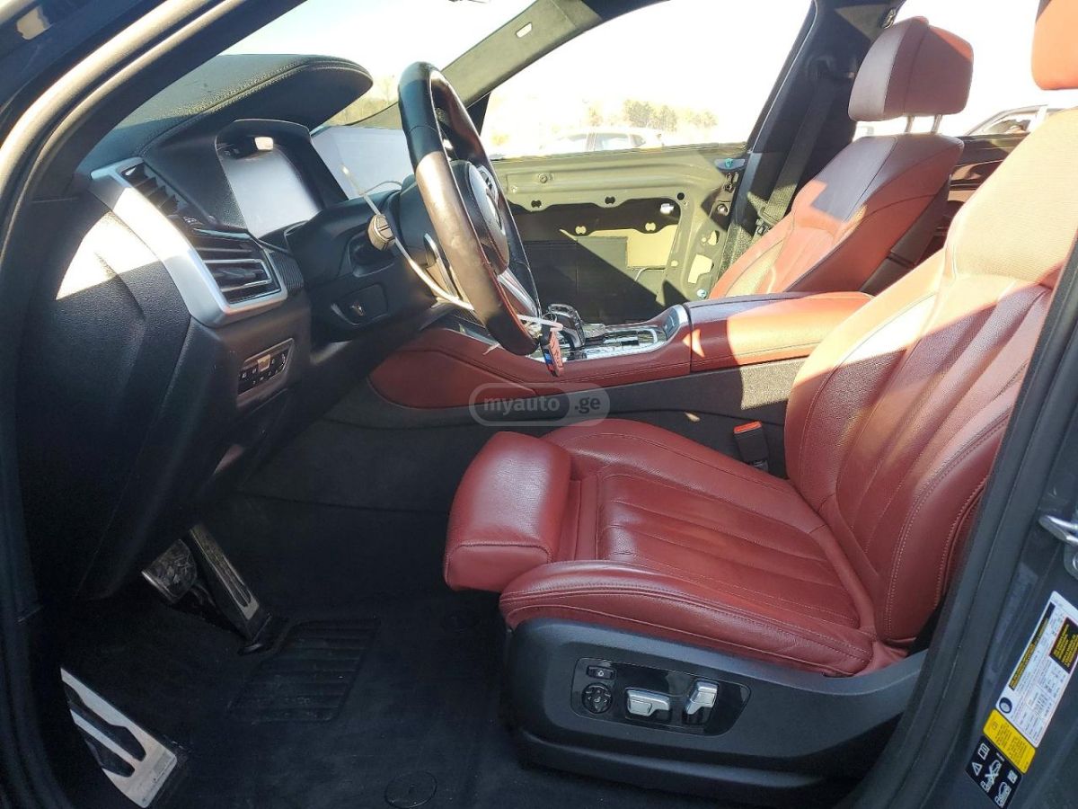 BMW X6 - фото 7
