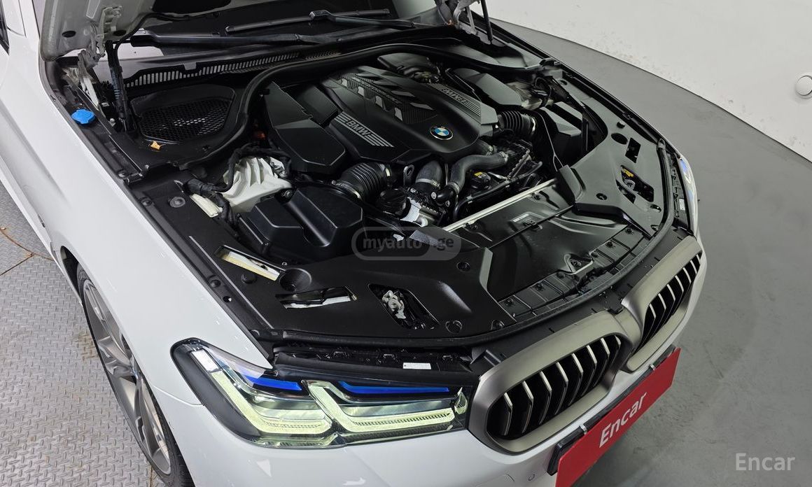 BMW M550 i xDrive 4dr All-Wheel Drive S 2022 — миниатюра 6