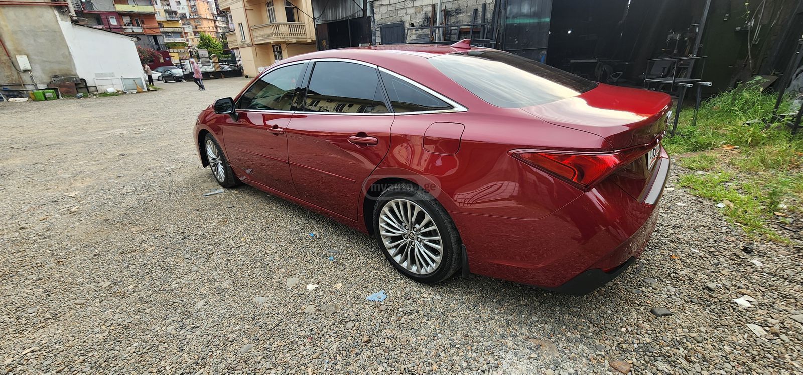Toyota Avalon - фото 2
