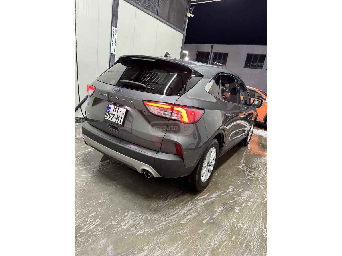Ford Escape - фото 4