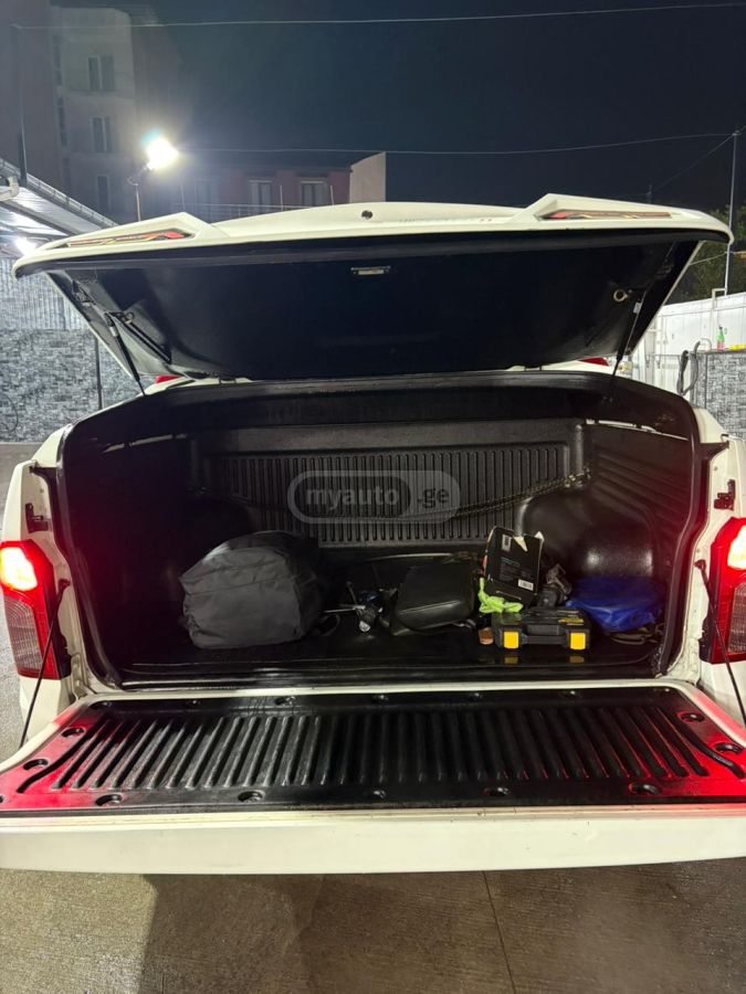 Ssangyong Korando - фото 12