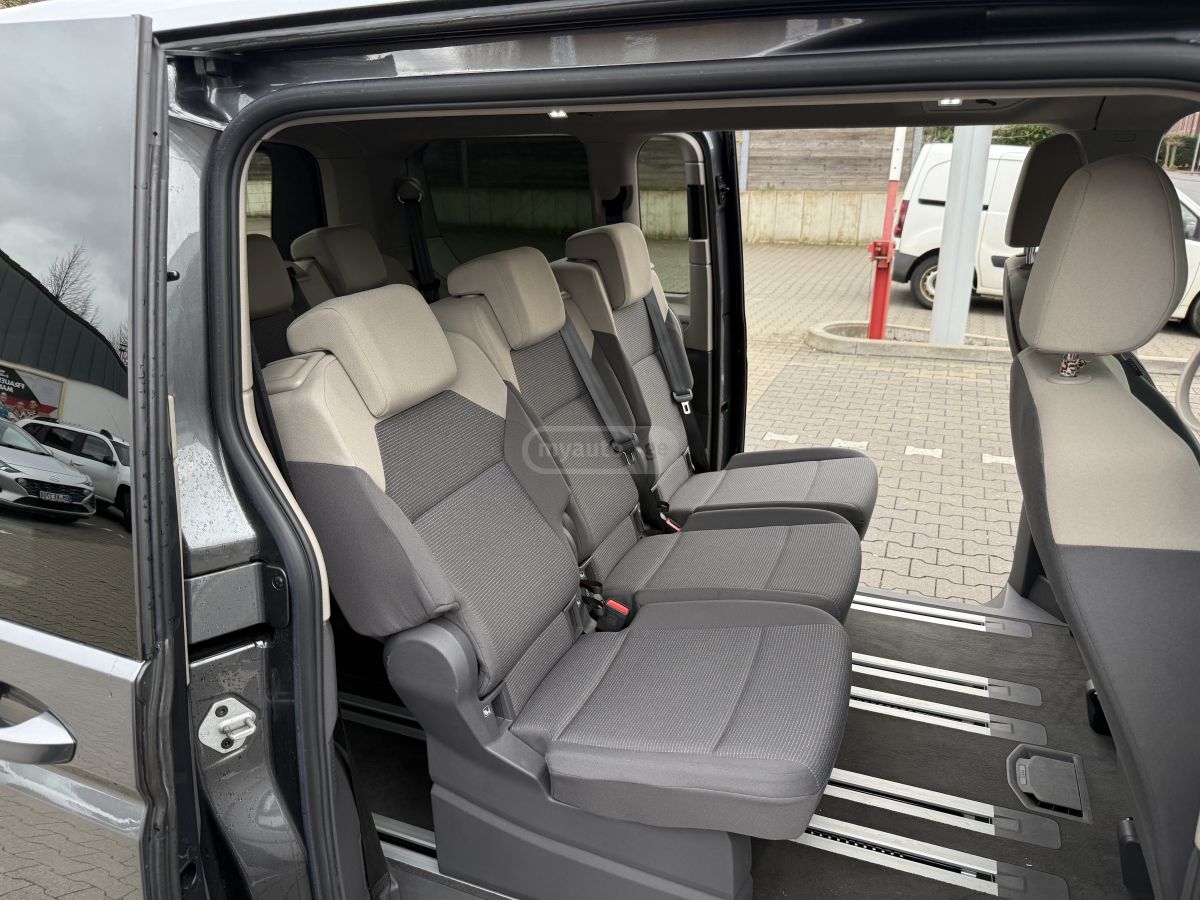 Volkswagen Multivan 2022 — миниатюра 10